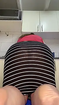 Chloee_Peach webcam
