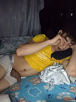 baby_22cm live cam on StripChat