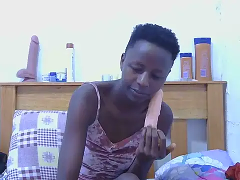 zuhura69 webcam