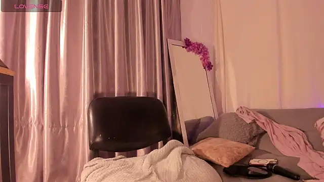 kleo_helenos (M young) - cum on my abs