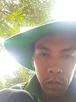 hoang1209 (Ask my age) - Tk