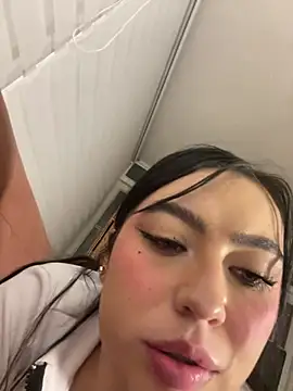 BabySweett_ webcam