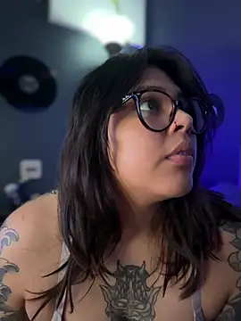 miacanela_xo webcam