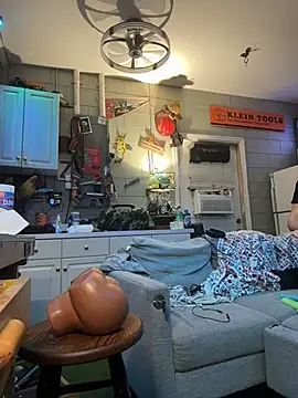Twist_N_Tease webcam