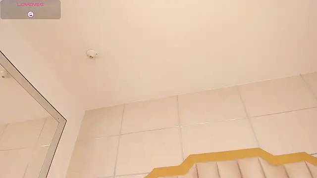 TahliaMoreau webcam