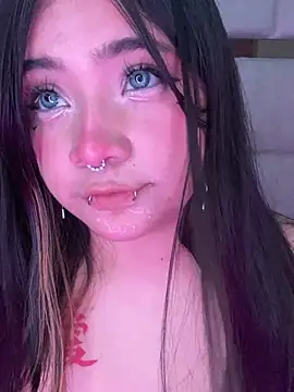Amara_Kazumii webcam