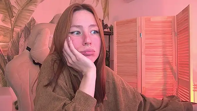 DamnWitchh live webcam show