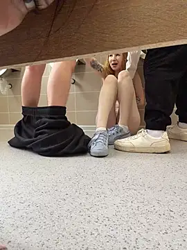 elitebitch (F teen) - Selin do cameltoe Zoe near urinals 🚽