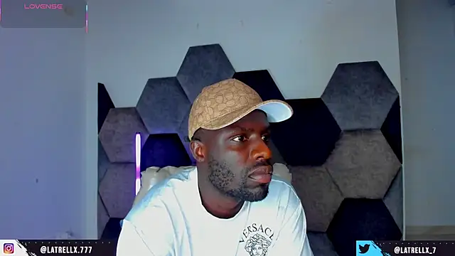 Latrellx7 live cam