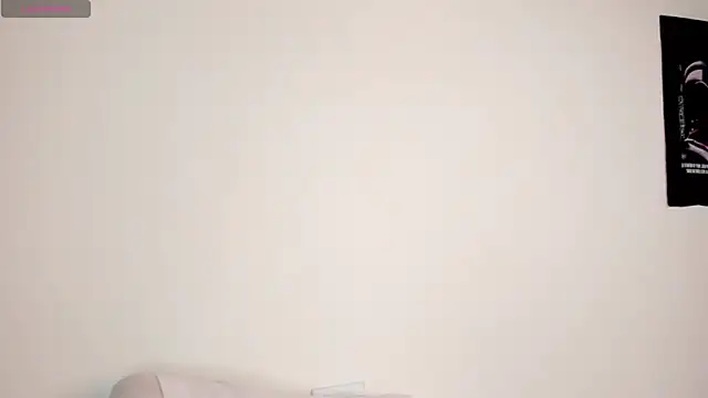 MiaGoth_ webcam