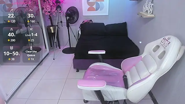 Maggy_t18 webcam