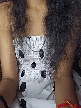 Lusty-Dishuu webcam