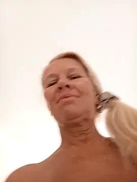 ViktoriaSexi1 live webcam show