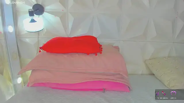 cute_latinaxxx webcam