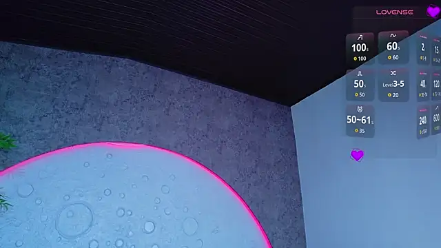 ReinaChloe webcam