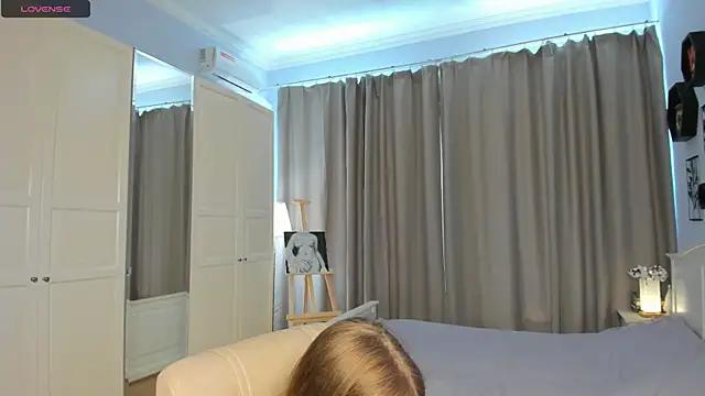LavenderMitten webcam