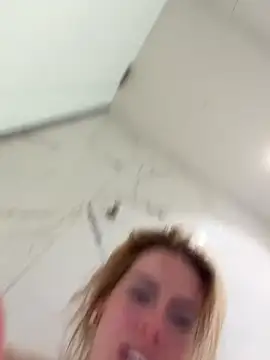 oliviafranciis webcam