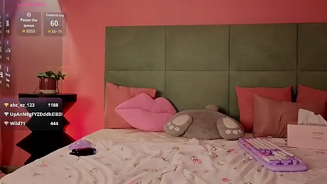 Bella_Stewarttt webcam