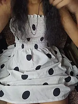Lusty-Dishuu webcam