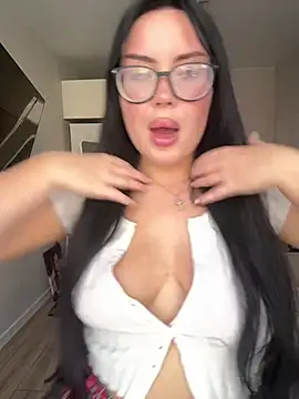 EvaFoxxy_ live cam on StripChat