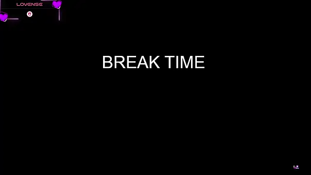 miahkumar live cam on StripChat