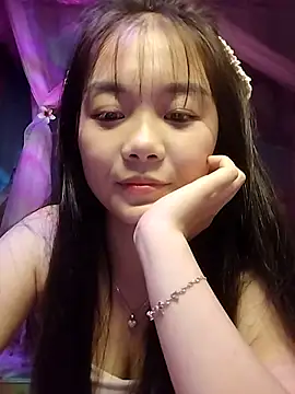 Baa-bee22 live cam on StripChat