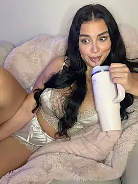 Celinaax webcam