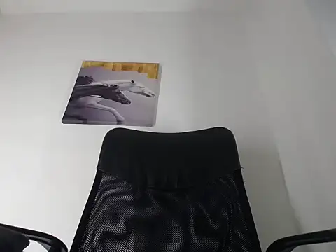 GilberMxx live webcam show