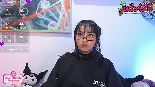 Julls420_ live webcam show