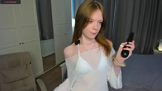LavenderMitten live webcam show