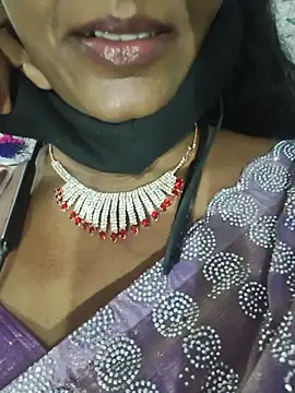 madhushree143 live webcam show
