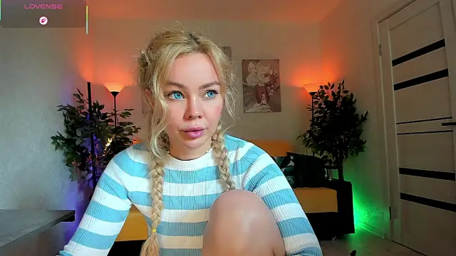 caty_kiss (Ask my age) - Cum in panties