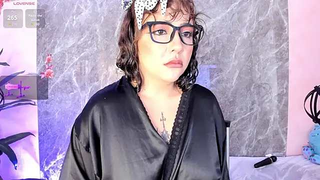 Megan_Stein live cam on StripChat