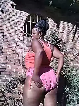 JuicyHoney_01 webcam