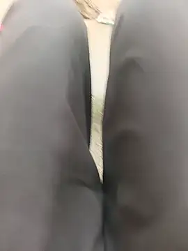 dmaxsex28 (M young) - spit cock nd jerk