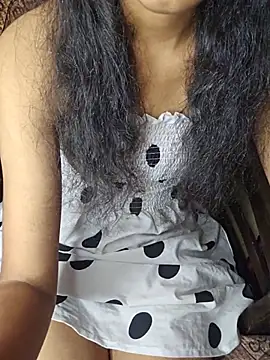 Lusty-Dishuu webcam
