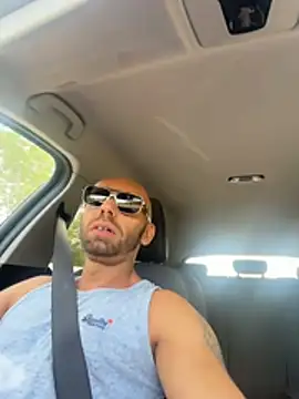 johnycum22