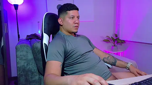 _robertobaggioo webcam