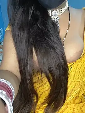 Long_hair_queen webcam