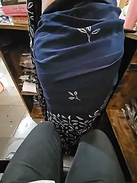 indianhotwife639 webcam