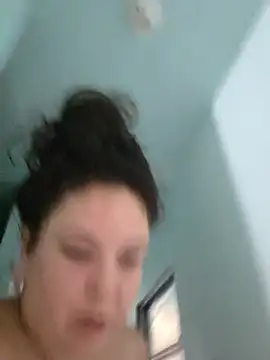 LacyLaurent webcam