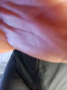 Dante_Knox webcam