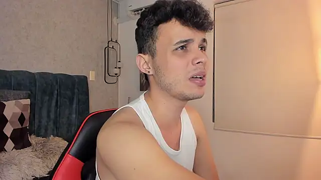 Alhan_Twink webcam