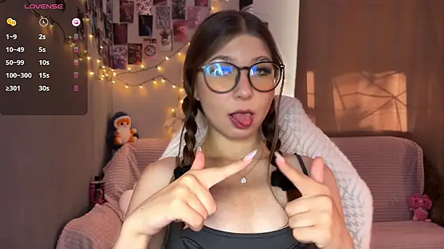 LillyyLilith webcam