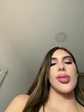 mi_suk11 webcam