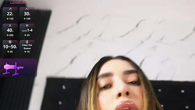 Annyy_Rosse webcam