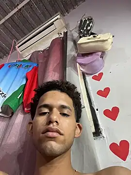 Stickmendez live cam on StripChat