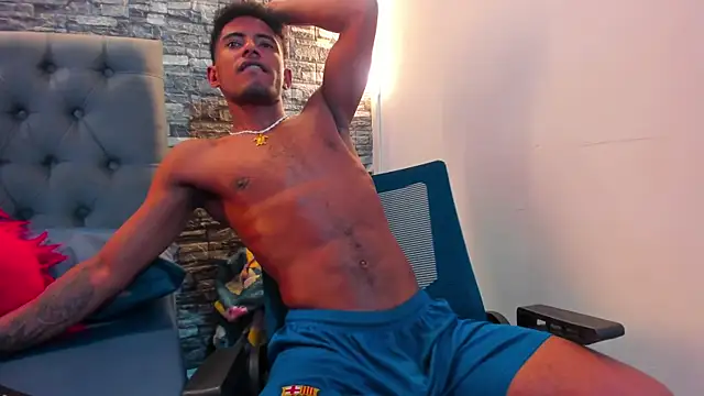 axel_black_xxx live sex cam