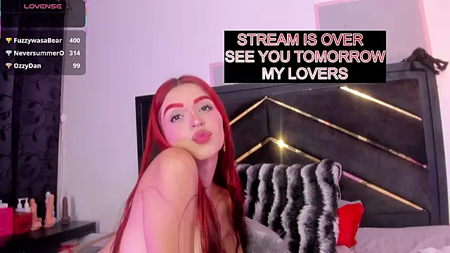 april_jones05 live cam on StripChat