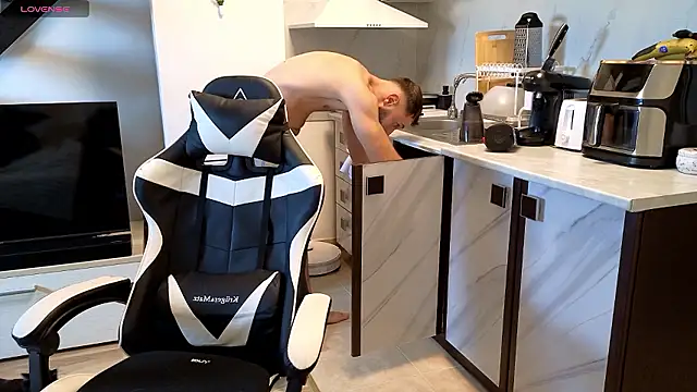 RyanStorm_ webcam